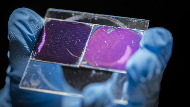 ANU - Transparent perovskite solar cell ANU - Transparent perovskite solar cell